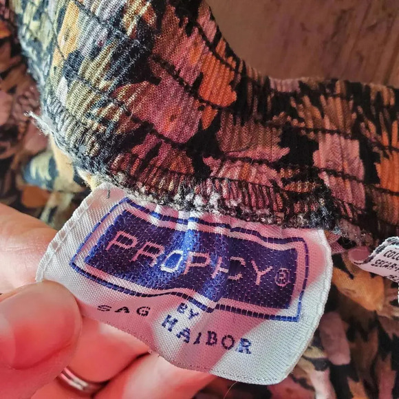 Sag Harbor Vintage Floral Pull On Slip Mini Skirt Size Large Schoolgirl EUC - Picture 2 of 14